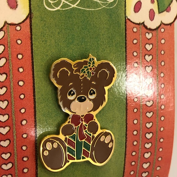 Vintage Precious Moments Pin Christmas Bear 1995 Surry Collectibles Ornament - Picture 3 of 11
